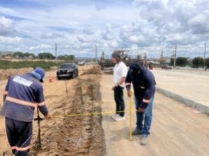 Na quarta-feira de cinzas, Veneziano inspeciona duplica��o da R 230 em Campina Grande e garante recursos para cumprir cronograma da obra