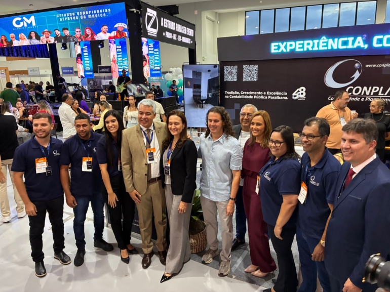 Ao lado de C�cero, Veneziano participa de evento da Famup em Campina Grande e ressalta sua atua��o municipalista